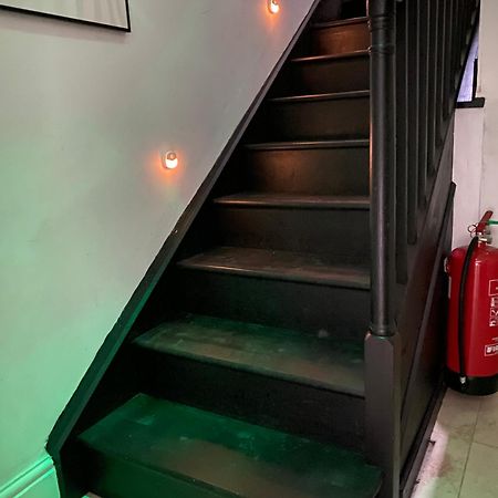 The Attic Apartment, Quay Street Studios カーディガン エクステリア 写真