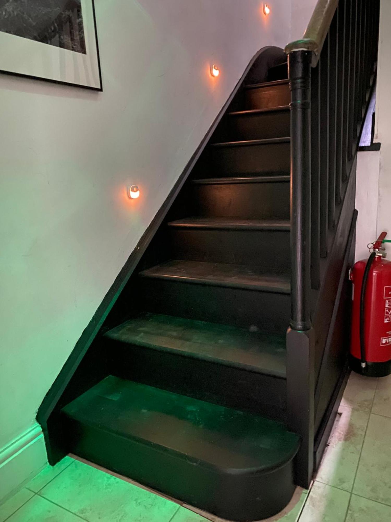 The Attic Apartment, Quay Street Studios カーディガン エクステリア 写真