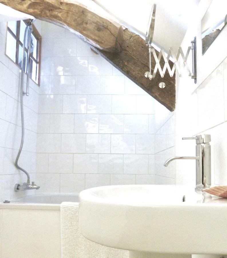 The Attic Apartment, Quay Street Studios カーディガン エクステリア 写真