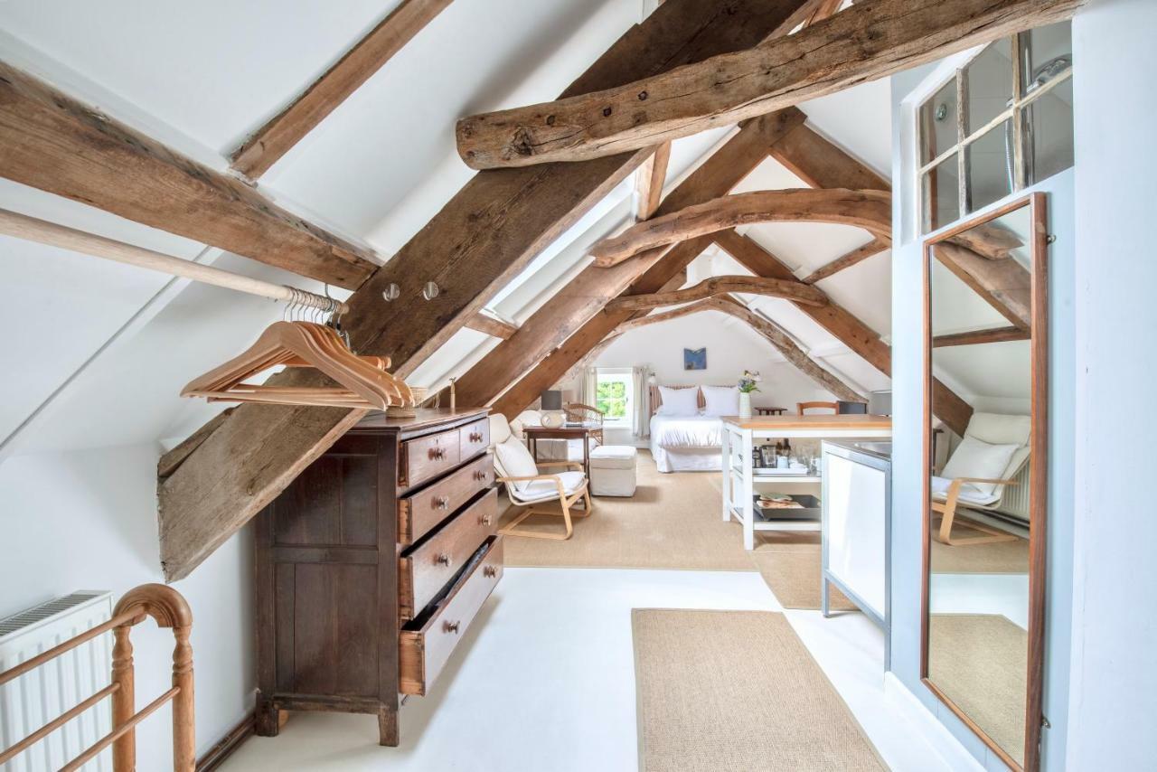 The Attic Apartment, Quay Street Studios カーディガン エクステリア 写真